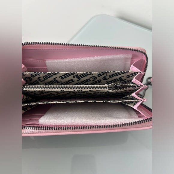 Viral Juicy Couture UK Scottie Dog Black and Pink velour Zip Long Wallet - Picture 7 of 7